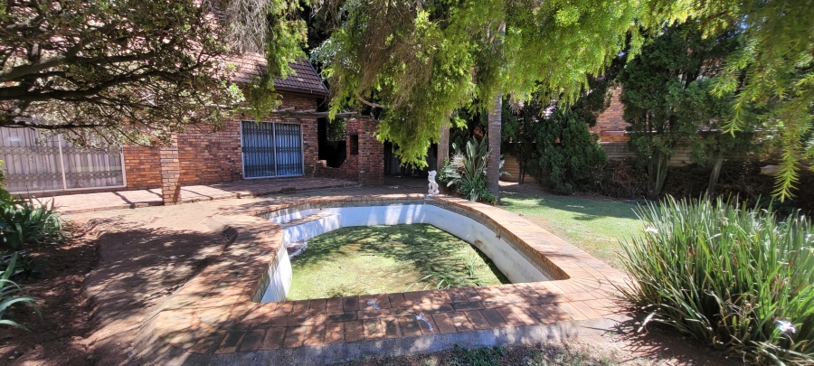 2 Bedroom Property for Sale in Birch Acres Gauteng