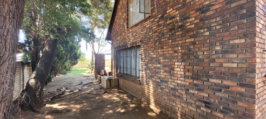 2 Bedroom Property for Sale in Birch Acres Gauteng