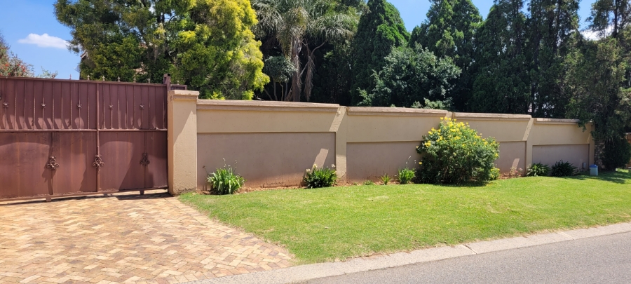2 Bedroom Property for Sale in Birch Acres Gauteng