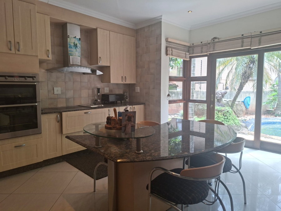 To Let 4 Bedroom Property for Rent in Bedfordview Gauteng