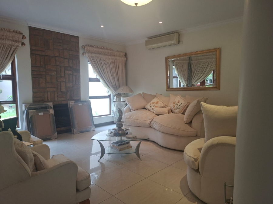 To Let 4 Bedroom Property for Rent in Bedfordview Gauteng