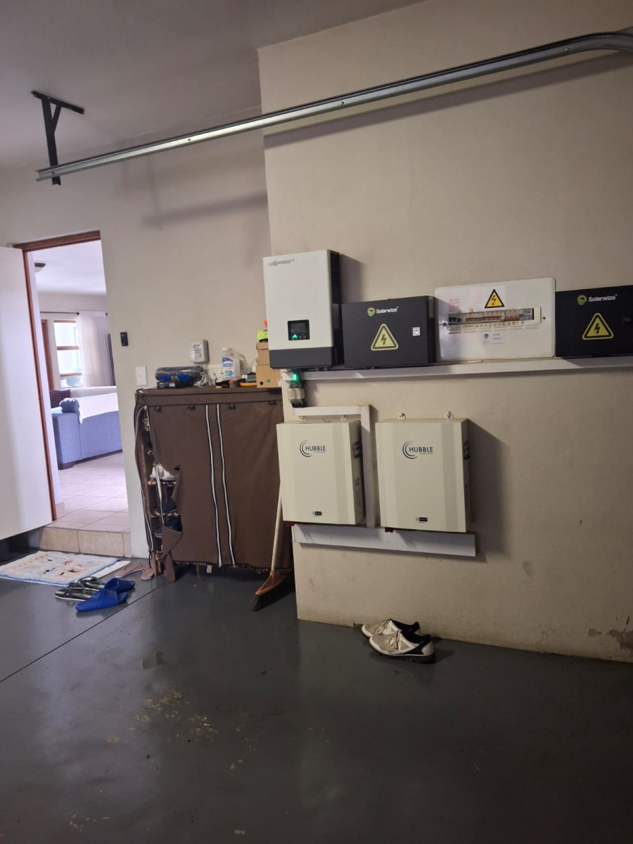 To Let 4 Bedroom Property for Rent in Greenstone Hill Gauteng