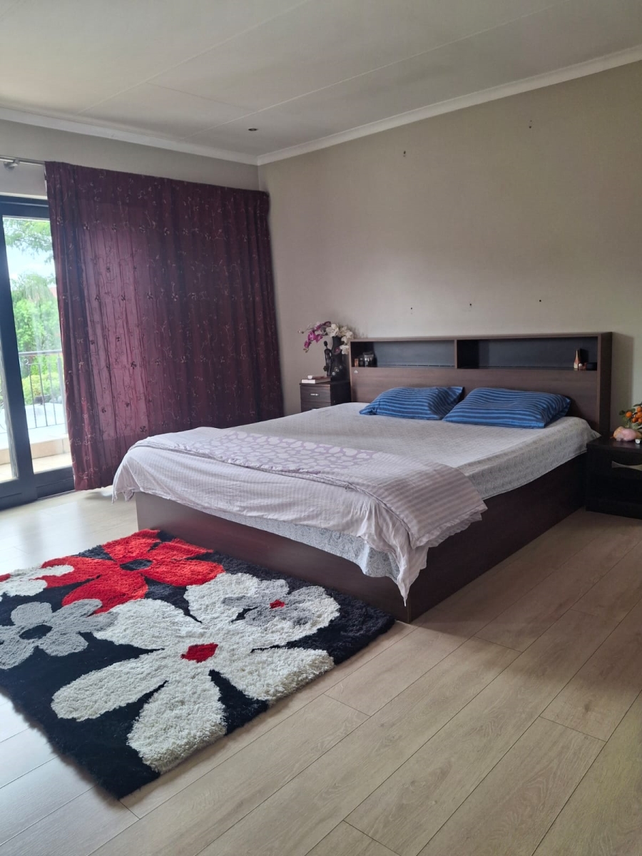 To Let 4 Bedroom Property for Rent in Greenstone Hill Gauteng