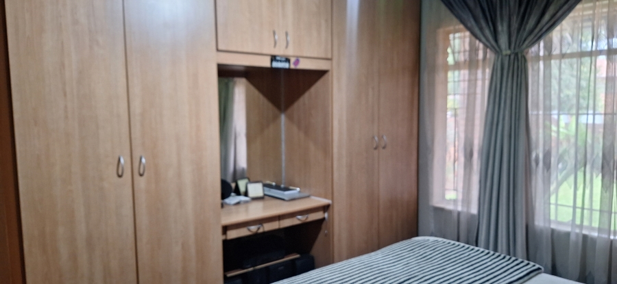 3 Bedroom Property for Sale in Edleen Gauteng