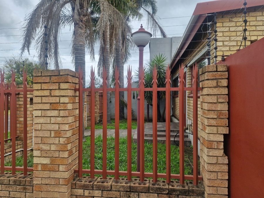 3 Bedroom Property for Sale in Rynsoord Gauteng