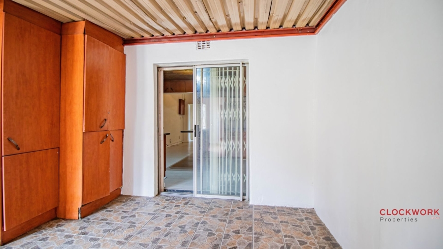 3 Bedroom Property for Sale in Rynsoord Gauteng