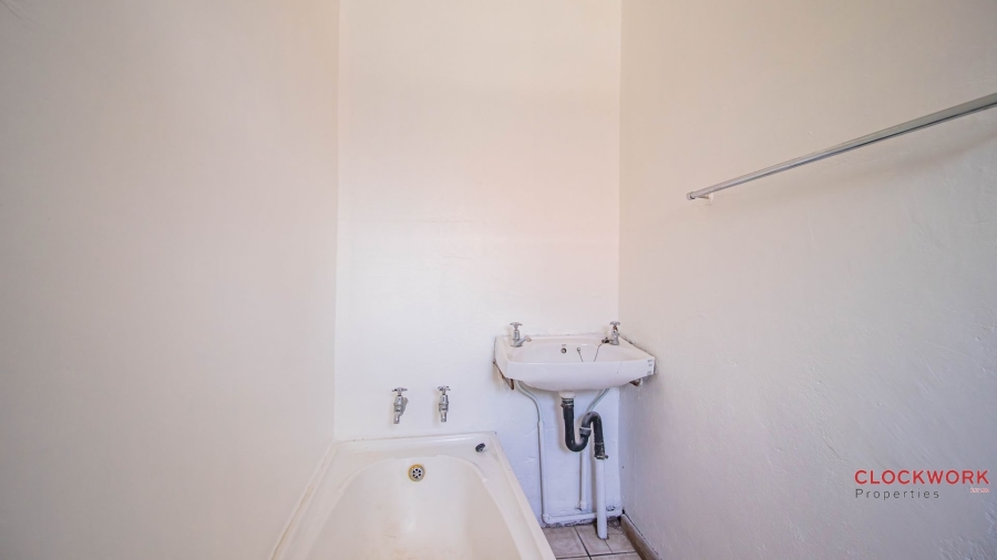 3 Bedroom Property for Sale in Rynsoord Gauteng