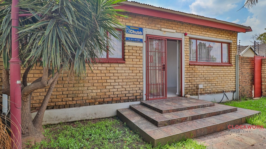 3 Bedroom Property for Sale in Rynsoord Gauteng