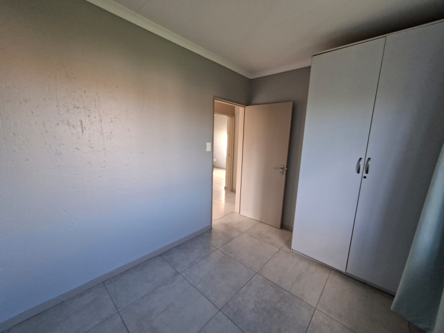 To Let 2 Bedroom Property for Rent in Greenstone Hill Gauteng