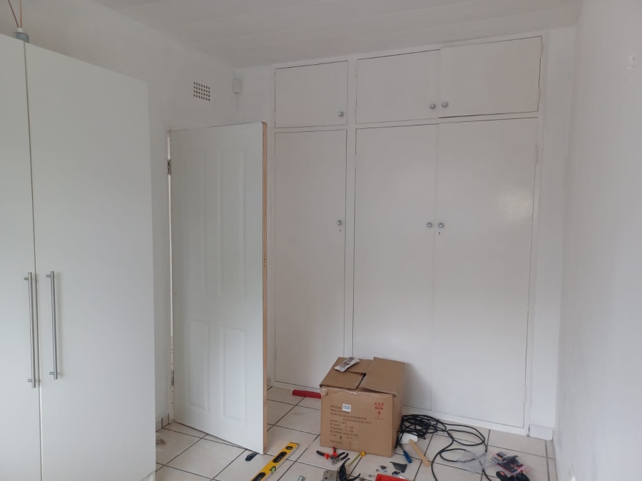 To Let 2 Bedroom Property for Rent in Croydon Gauteng