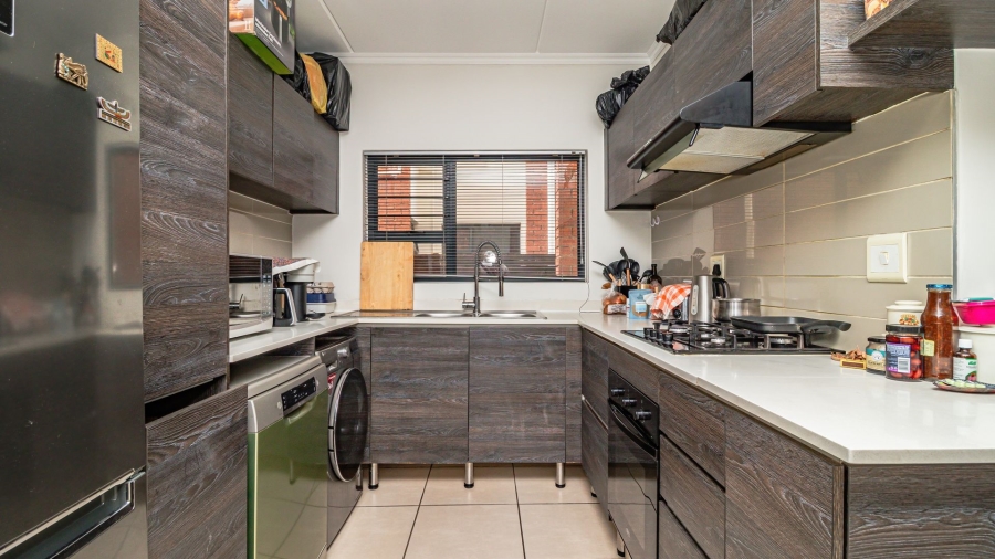 3 Bedroom Property for Sale in Greenstone Hill Gauteng