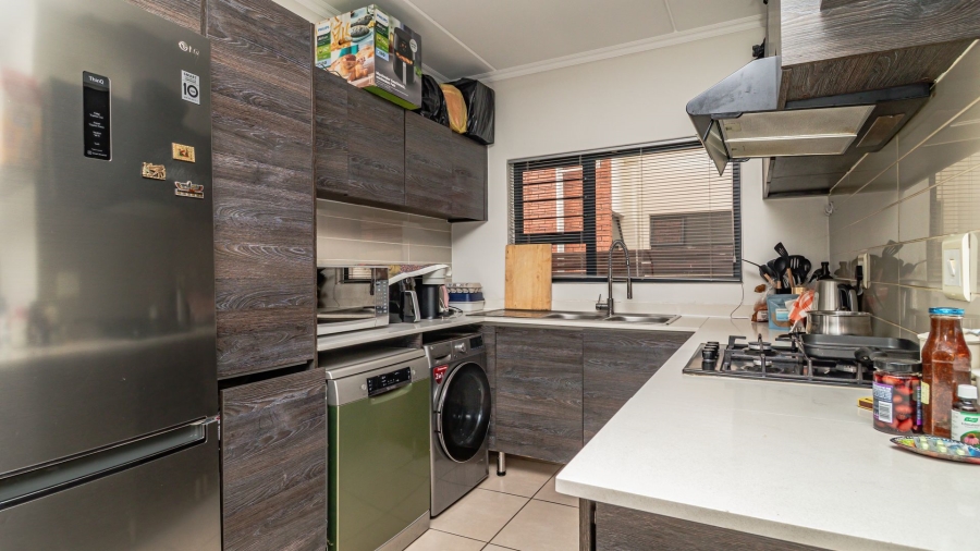 3 Bedroom Property for Sale in Greenstone Hill Gauteng