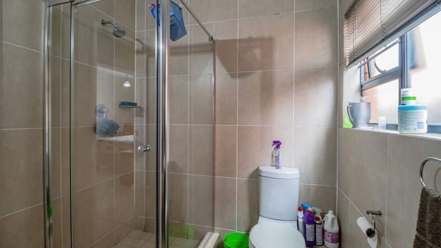 3 Bedroom Property for Sale in Greenstone Hill Gauteng