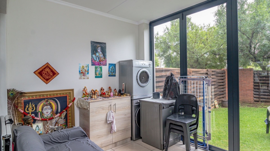 3 Bedroom Property for Sale in Greenstone Hill Gauteng