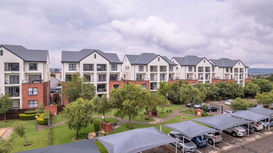 3 Bedroom Property for Sale in Greenstone Hill Gauteng