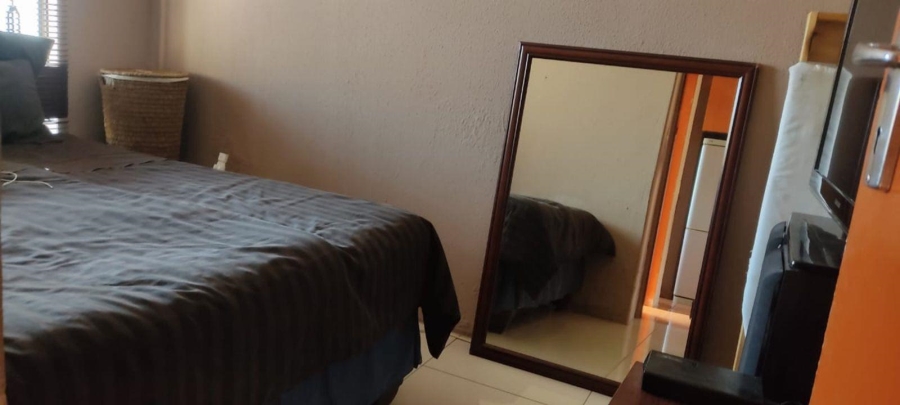 To Let 2 Bedroom Property for Rent in Ebony Park Gauteng