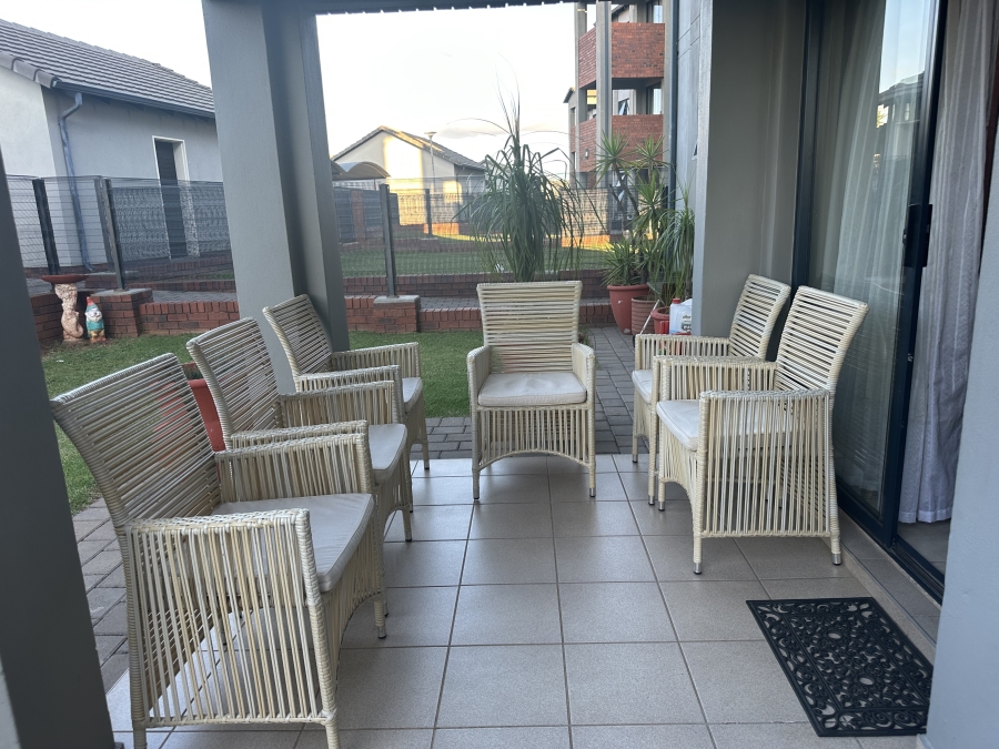 2 Bedroom Property for Sale in Amberfield Gauteng