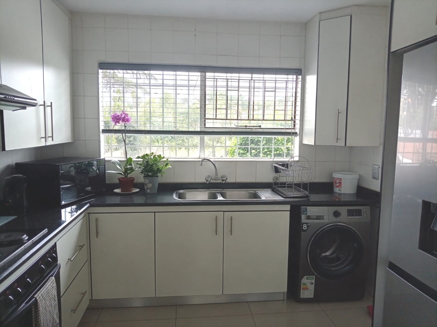 2 Bedroom Property for Sale in Weltevreden Park Gauteng