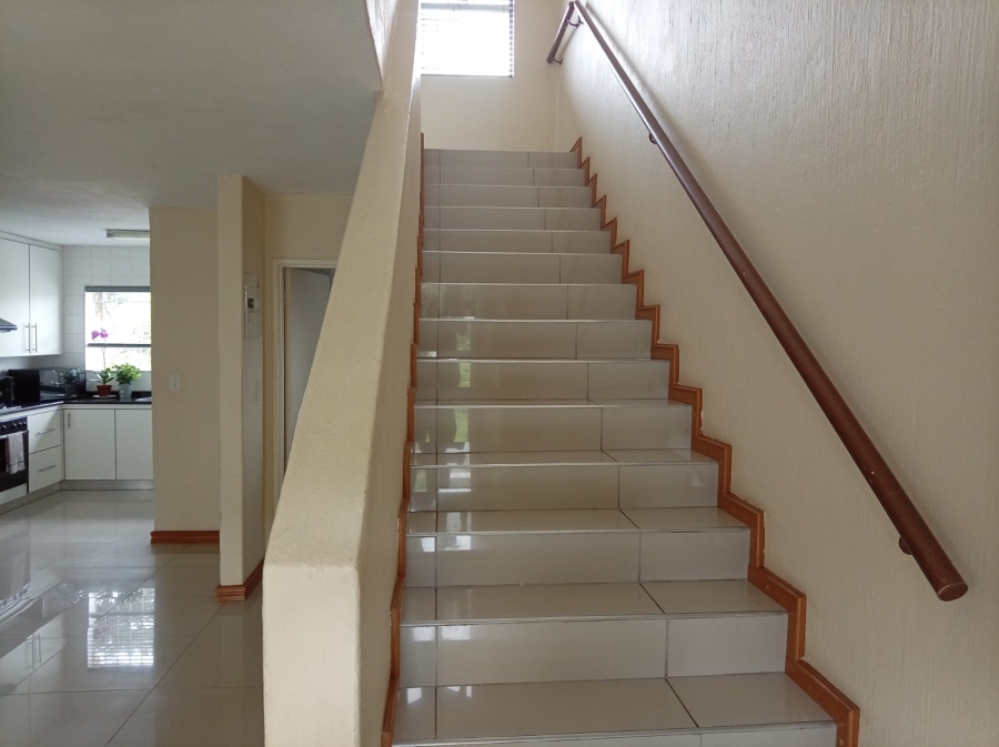 2 Bedroom Property for Sale in Weltevreden Park Gauteng