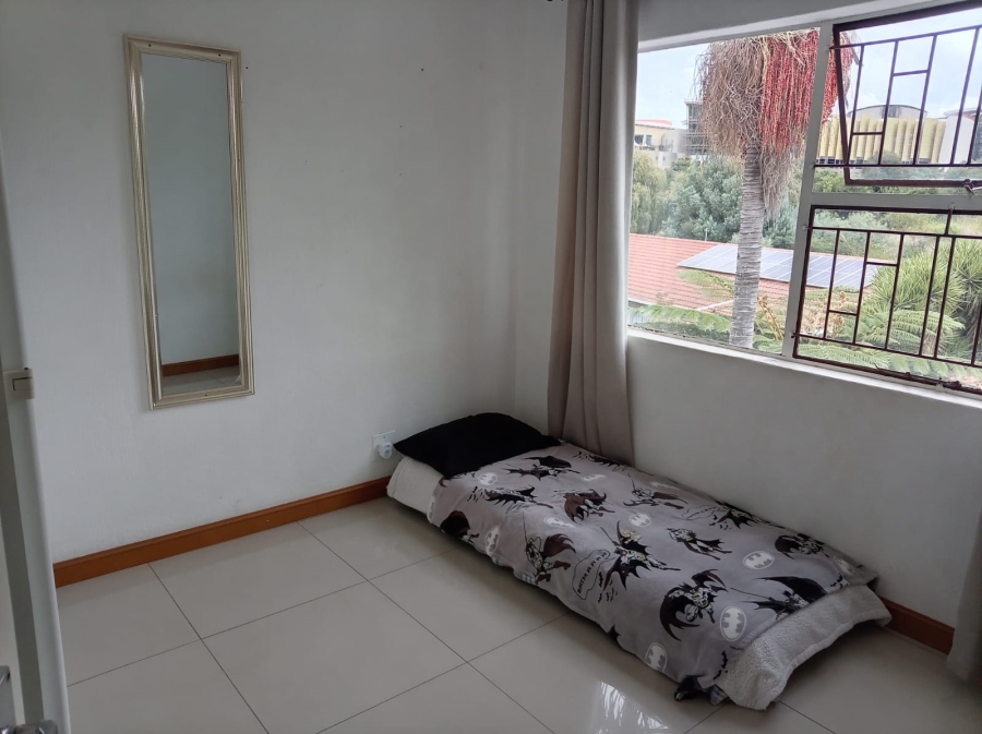 2 Bedroom Property for Sale in Weltevreden Park Gauteng