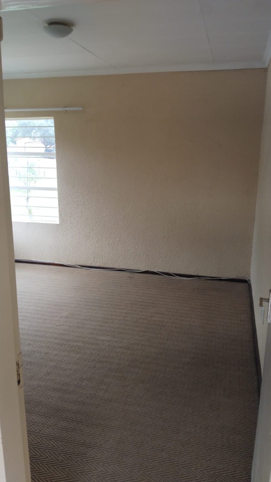 To Let 1 Bedroom Property for Rent in Willowbrook Gauteng