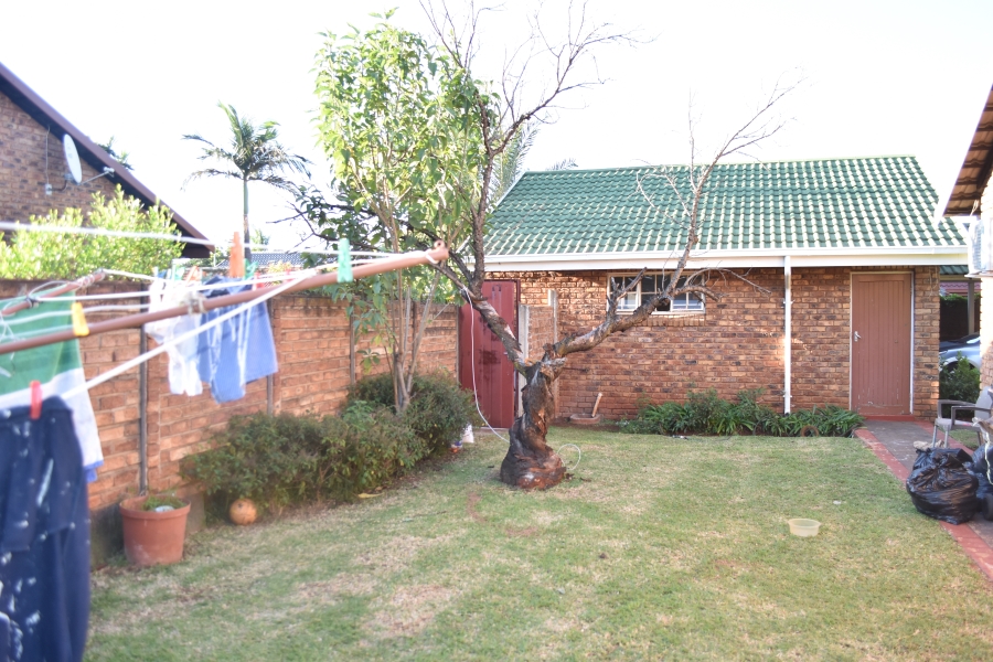 3 Bedroom Property for Sale in Theresa Park Gauteng