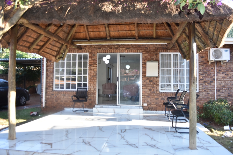 3 Bedroom Property for Sale in Theresa Park Gauteng
