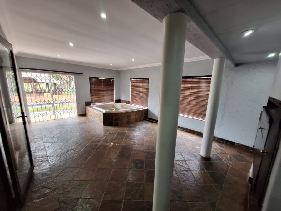 3 Bedroom Property for Sale in Dersley Gauteng