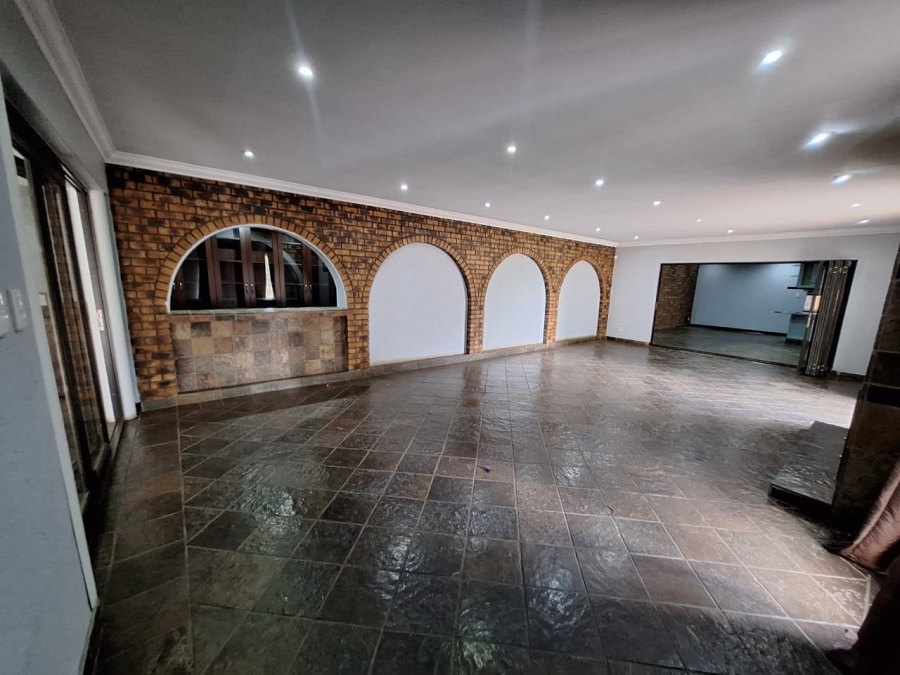 3 Bedroom Property for Sale in Dersley Gauteng
