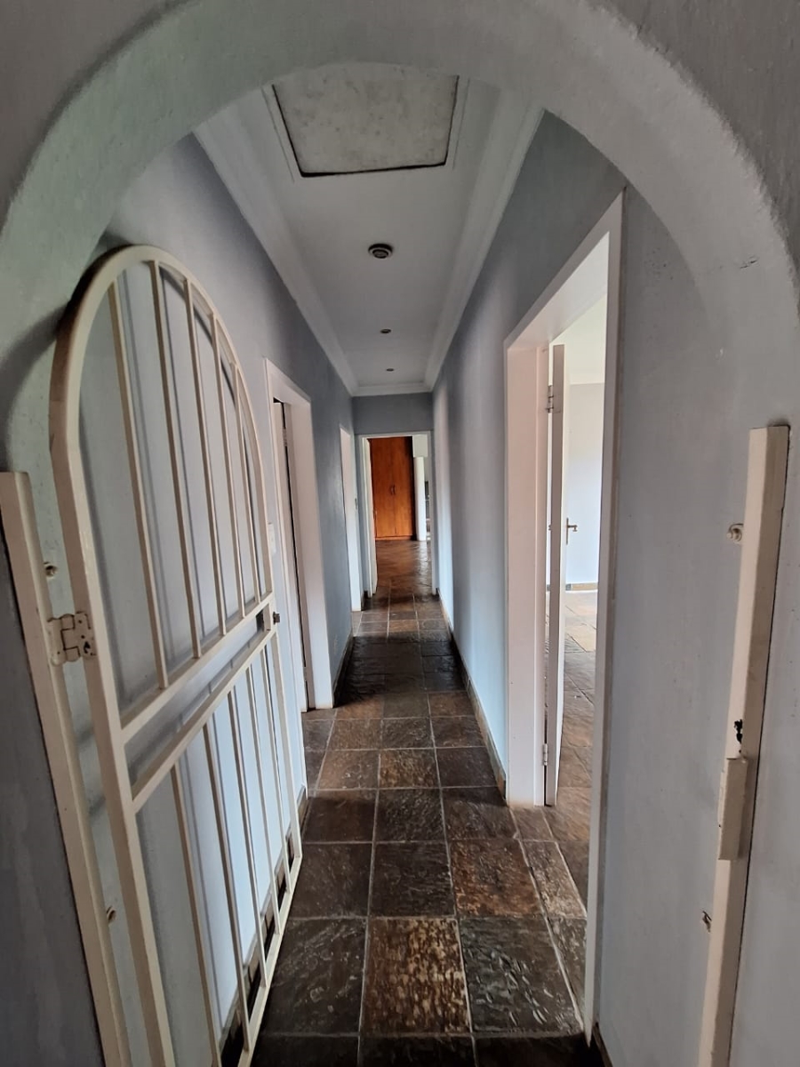 3 Bedroom Property for Sale in Dersley Gauteng