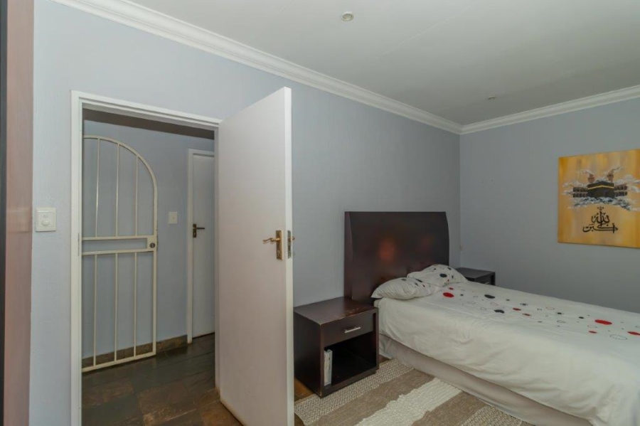 3 Bedroom Property for Sale in Dersley Gauteng