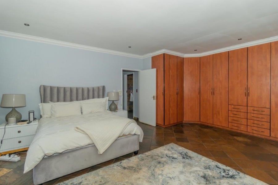 3 Bedroom Property for Sale in Dersley Gauteng