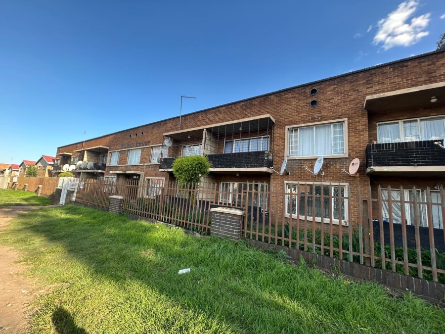 2 Bedroom Property for Sale in Cason Gauteng
