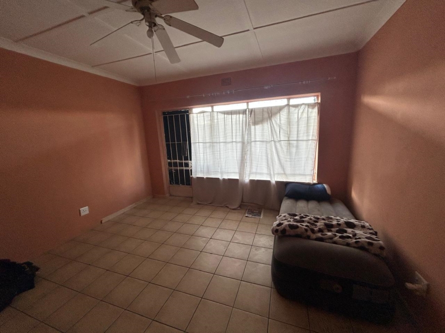 2 Bedroom Property for Sale in Cason Gauteng