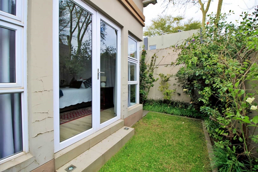 3 Bedroom Property for Sale in Greenstone Hill Gauteng