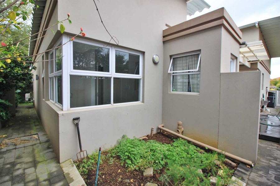 3 Bedroom Property for Sale in Greenstone Hill Gauteng