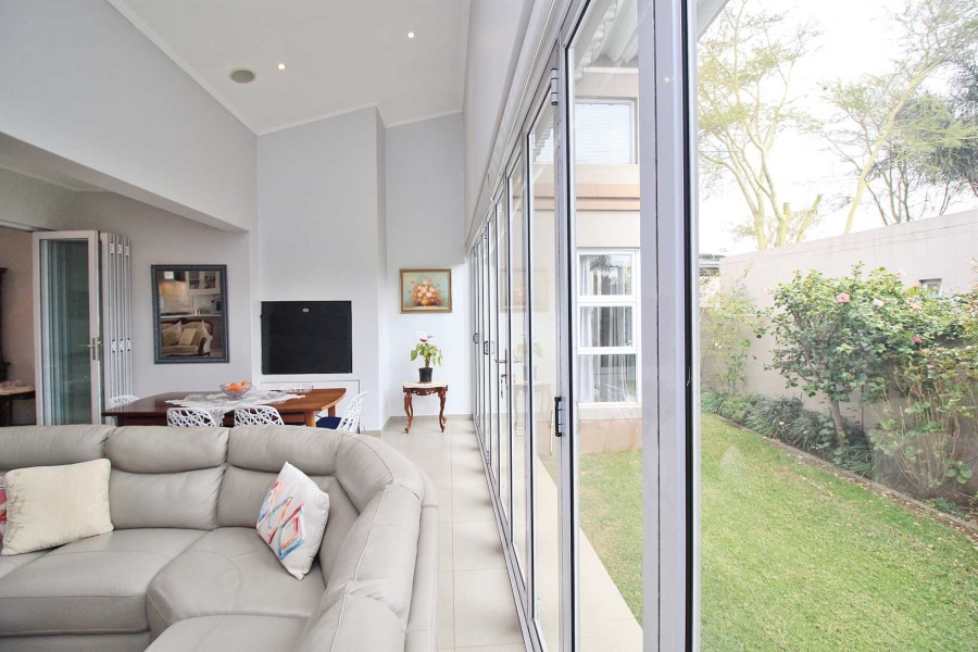 3 Bedroom Property for Sale in Greenstone Hill Gauteng