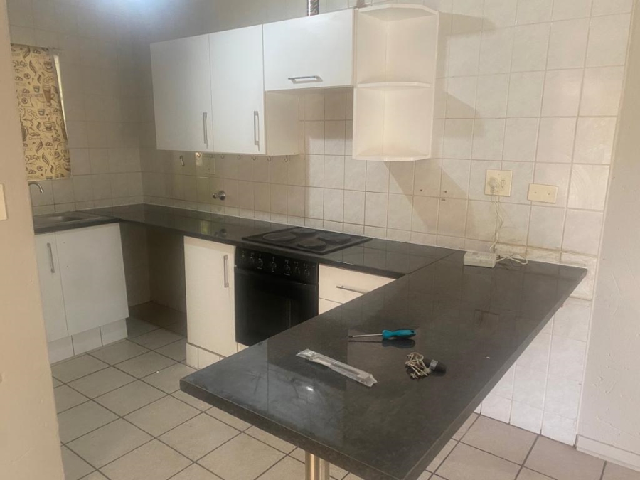 2 Bedroom Property for Sale in Eden Glen Gauteng