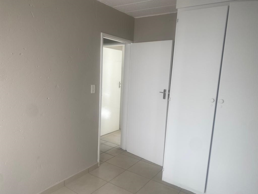2 Bedroom Property for Sale in Eden Glen Gauteng