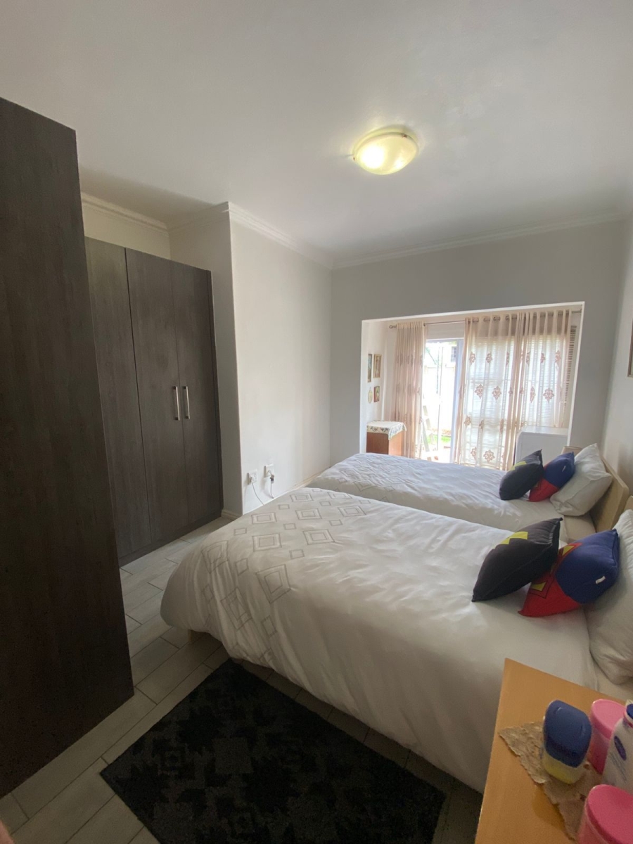 3 Bedroom Property for Sale in Greenstone Hill Gauteng