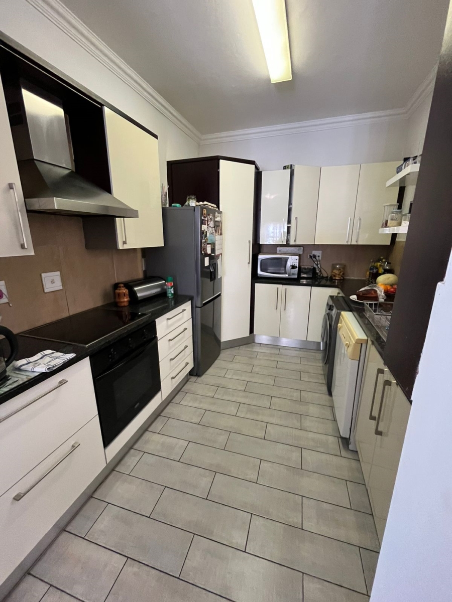 3 Bedroom Property for Sale in Greenstone Hill Gauteng