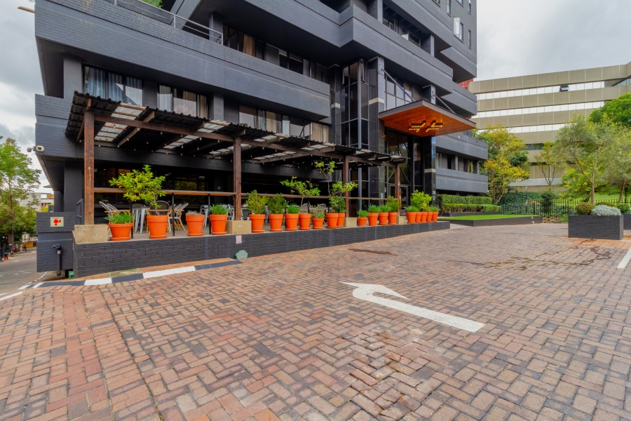 1 Bedroom Property for Sale in Sandton Central Gauteng