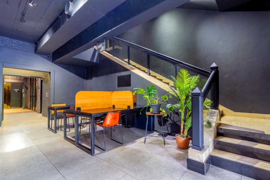 1 Bedroom Property for Sale in Sandton Central Gauteng