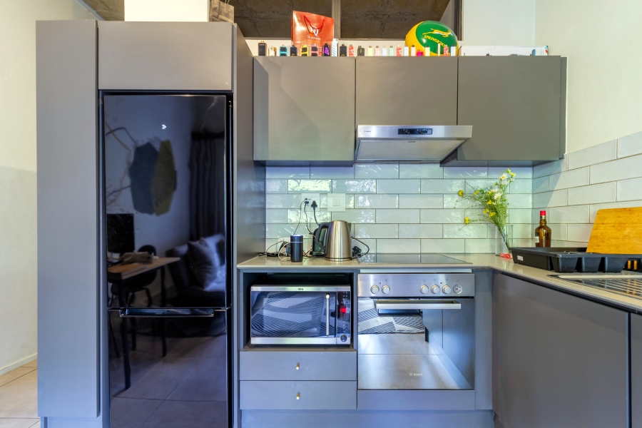 1 Bedroom Property for Sale in Sandton Central Gauteng