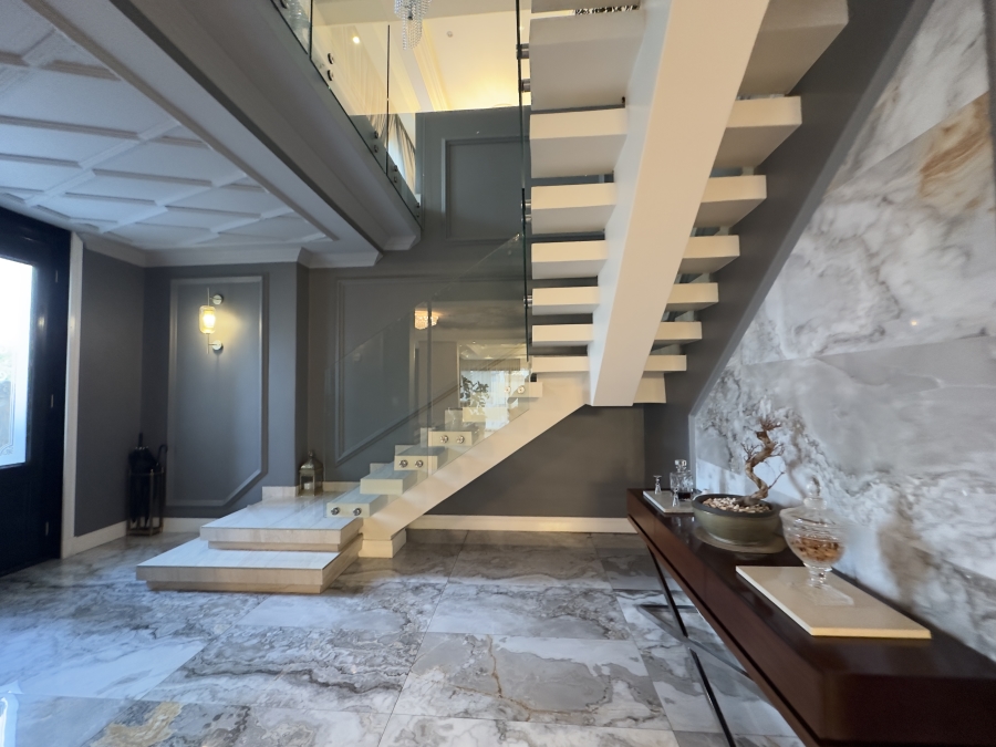 5 Bedroom Property for Sale in Midlands Estate Gauteng