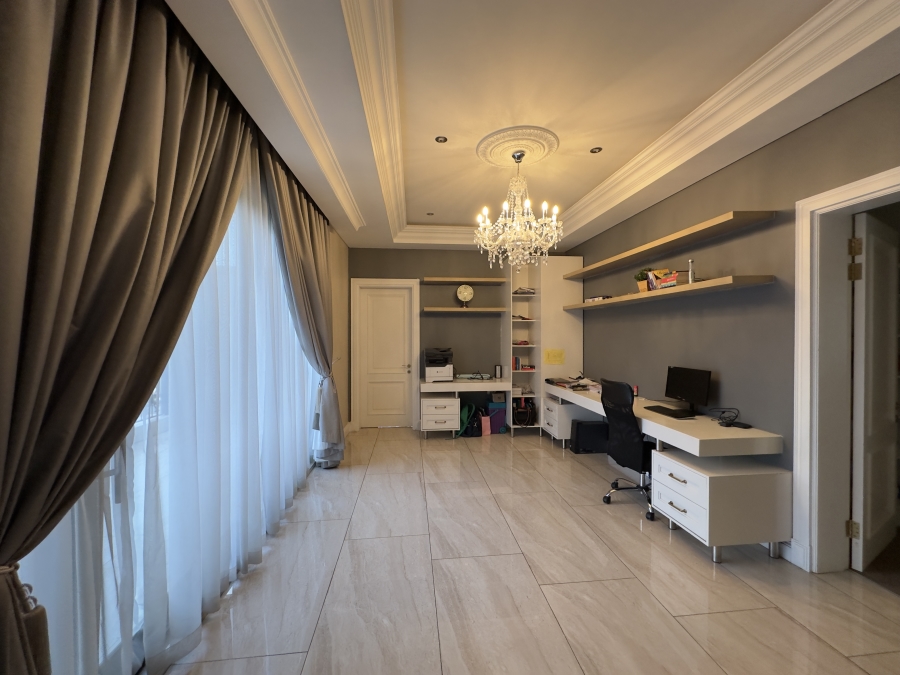 5 Bedroom Property for Sale in Midlands Estate Gauteng