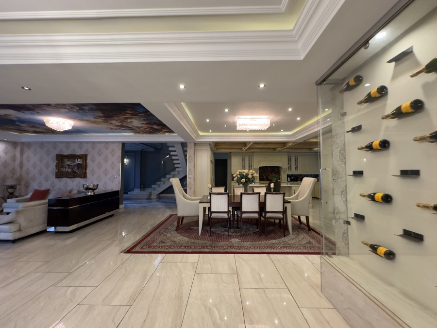 5 Bedroom Property for Sale in Midlands Estate Gauteng