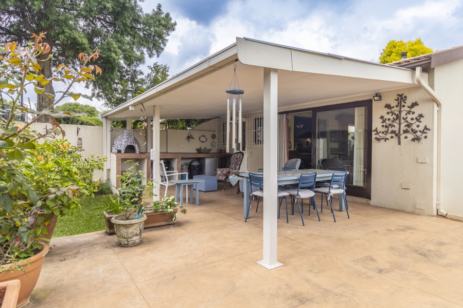 2 Bedroom Property for Sale in Douglasdale Gauteng