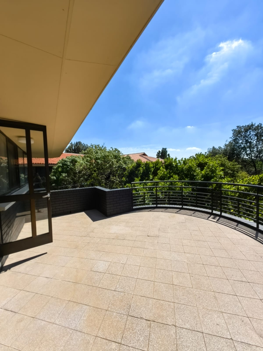 To Let 2 Bedroom Property for Rent in Bedfordview Gauteng