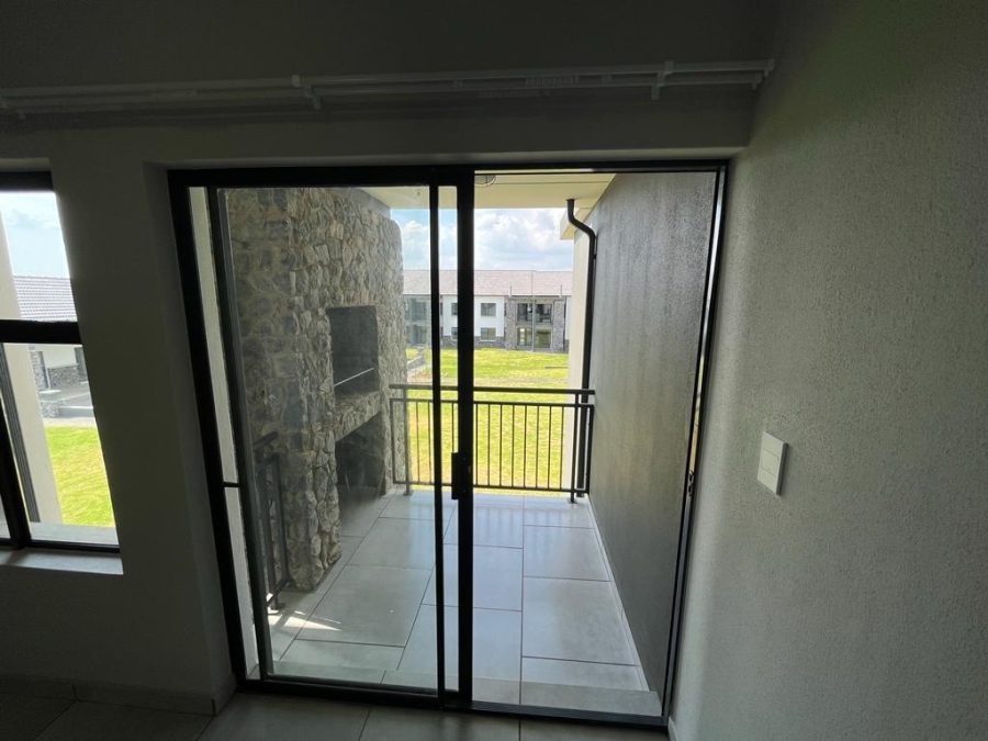 To Let 2 Bedroom Property for Rent in Glen Marais Gauteng